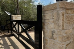 3-rail-composite-black-ranch-rail-stome-columns-lanterns