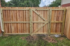 cedar-residential-privacy-fence