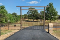 custom-welded-gate-2