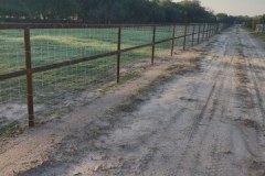 2-rail-pipe-with-1348-field-fence